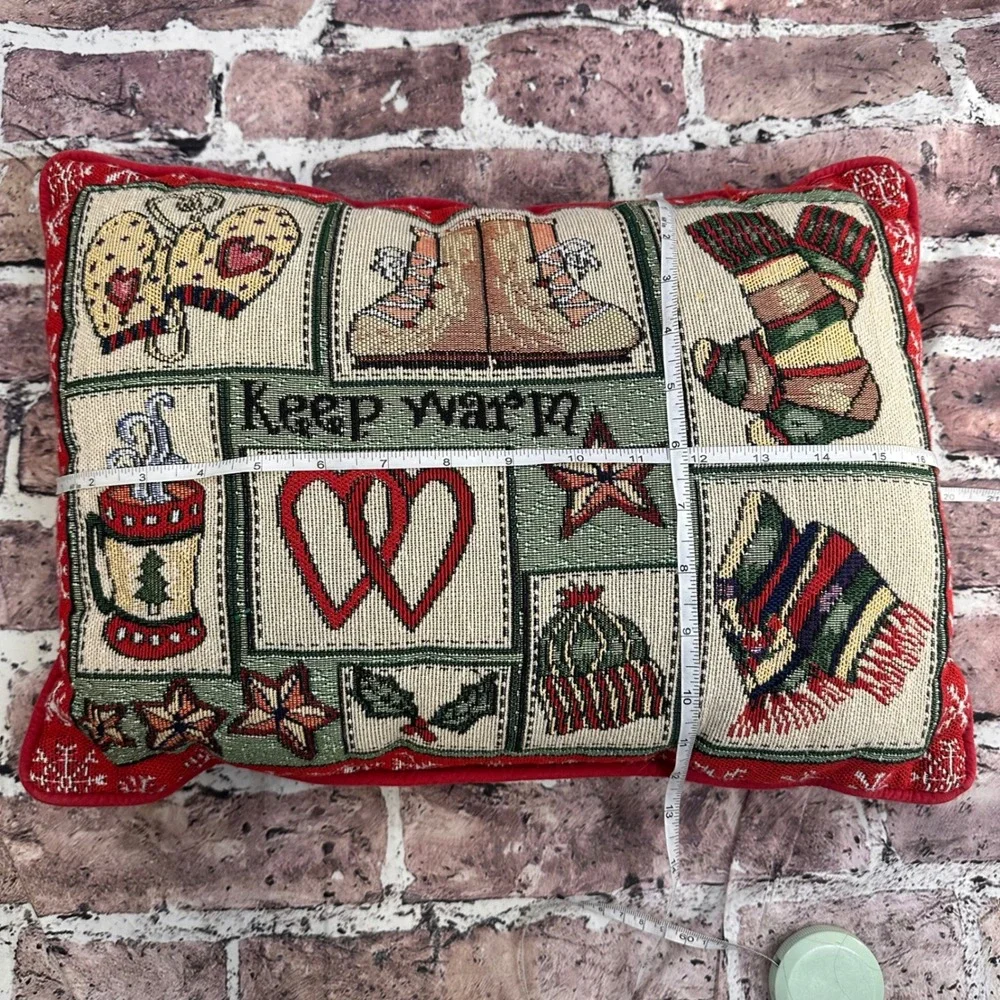 Keep Warm Cozy Tapestry Pillow‎ Cabin Winter Vibes Vintage Winter Decor